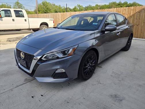 2022 Nissan Altima S FWD