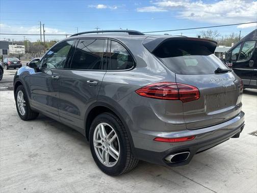2016 Porsche Cayenne S