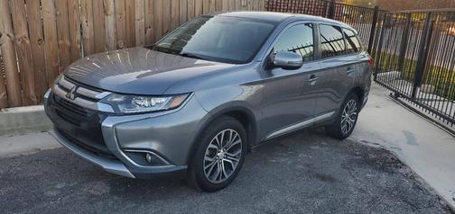 2017 Mitsubishi Outlander SE