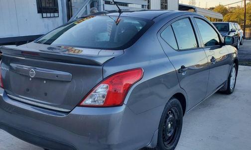 2019 Nissan Versa 1.6 S+