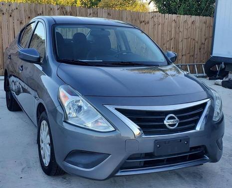 2019 Nissan Versa 1.6 S+