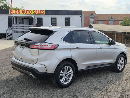 Ingot Silver Metallic 2019 Ford Edge SEL