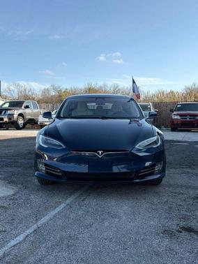 2018 Tesla Model S 75D
