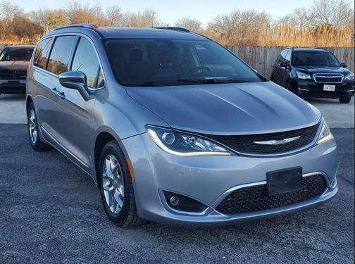 2018 Chrysler Pacifica Limited