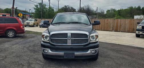 Brilliant Black Crystal Pearlcoat 2007 Dodge Ram 1500 SLT Quad Cab