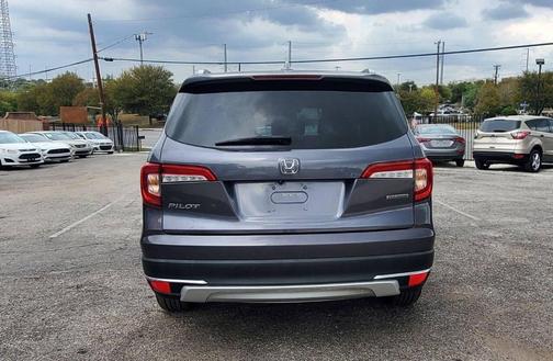 2021 Honda Pilot Touring 8-Passenger
