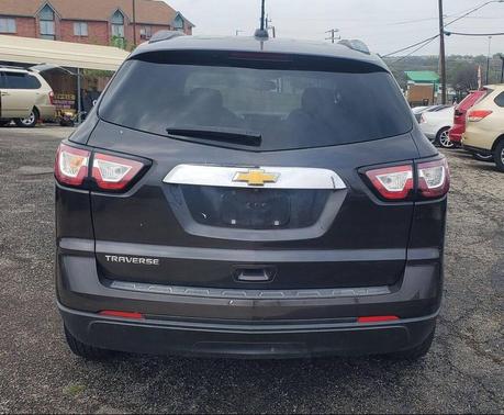 2017 Chevrolet Traverse LS
