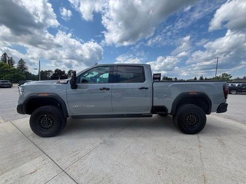 Thunderstorm Gray 2025 GMC Sierra 2500 AT4X