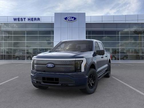 2025 Ford F-150 Lightning XLT