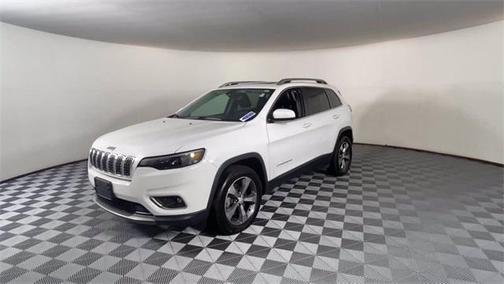Photo 4 of 28 of 2019 Jeep Cherokee Limited