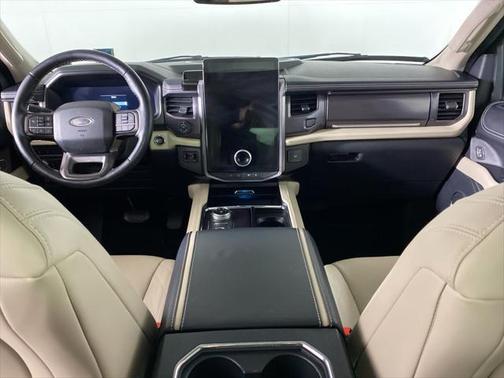 2022 Ford Expedition Platinum