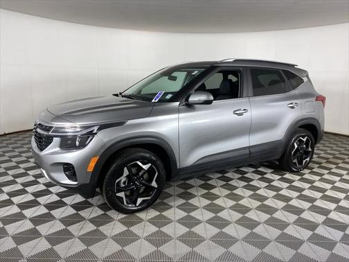2025 Kia Seltos EX