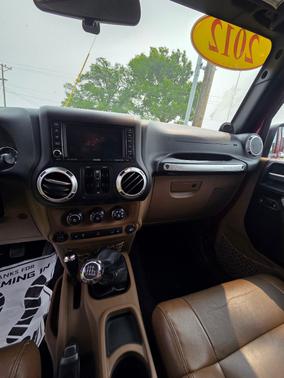 2012 Jeep Wrangler Unlimited Sahara