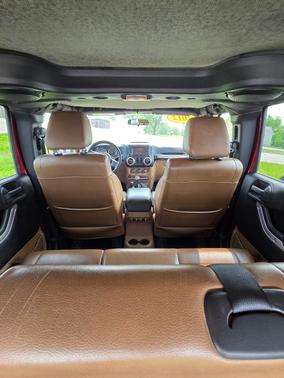 2012 Jeep Wrangler Unlimited Sahara
