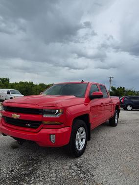 RED 2017 Chevrolet Silverado 1500 2LT