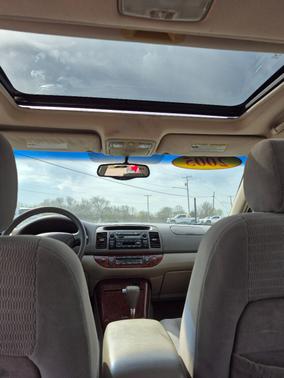 BEIGE 2005 Toyota Camry XLE