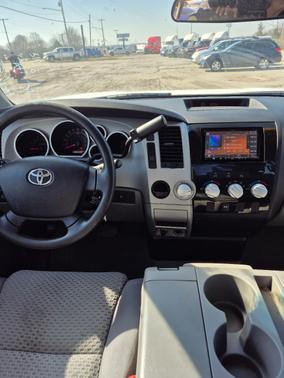 WHITE 2008 Toyota Tundra