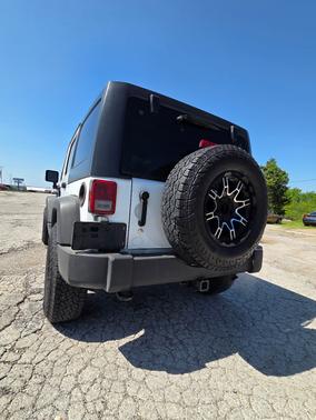 2012 Jeep Wrangler Unlimited Sahara