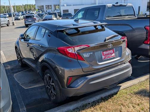 2021 Toyota C-HR XLE