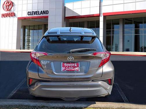 2021 Toyota C-HR XLE