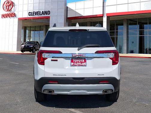 2023 GMC Acadia AWD SLT