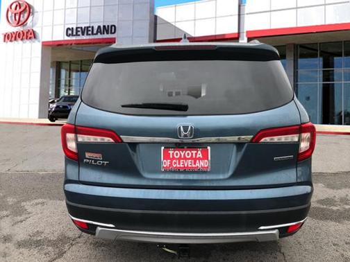 2019 Honda Pilot Touring 8-Passenger