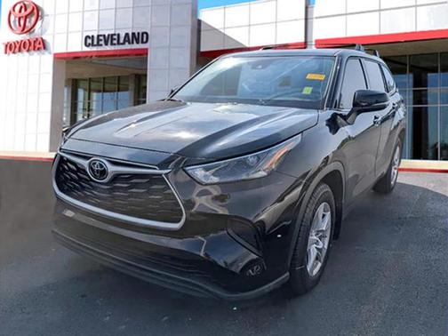 2022 Toyota Highlander L