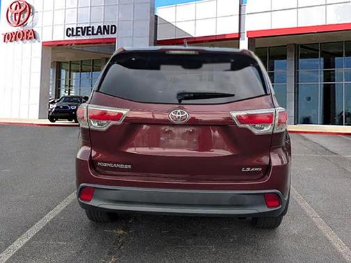 2016 Toyota Highlander LE Plus
