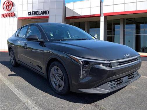 2025 Kia K4 LX