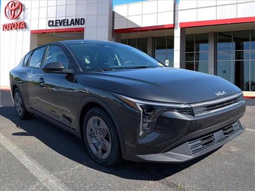 2025 Kia K4 LX