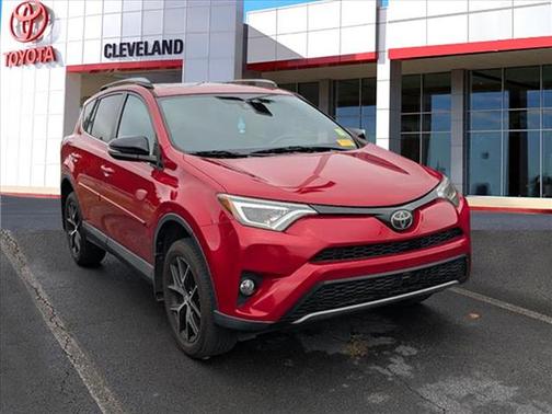 2017 Toyota RAV4 SE