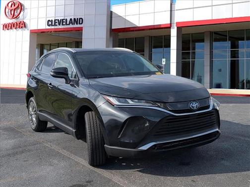 2022 Toyota Venza XLE