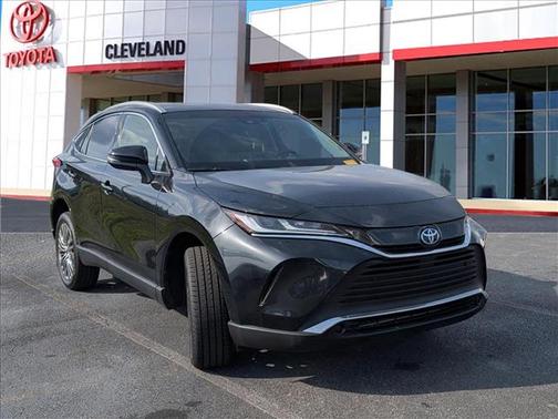 2022 Toyota Venza XLE