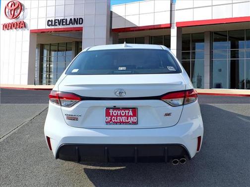 Ice 2024 Toyota Corolla SE