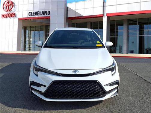 Ice 2024 Toyota Corolla SE