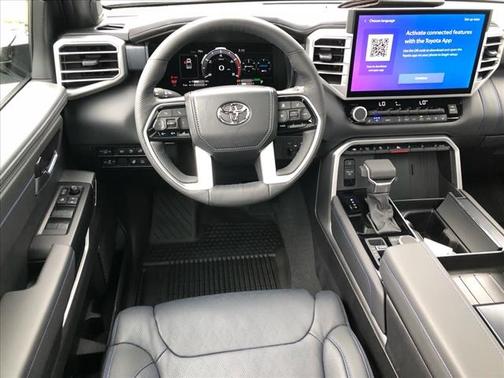 2025 Toyota Tundra Hybrid Platinum