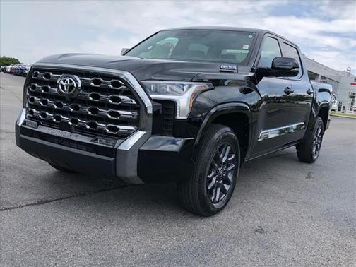 2025 Toyota Tundra Hybrid Platinum