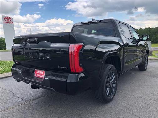 2025 Toyota Tundra Hybrid Platinum