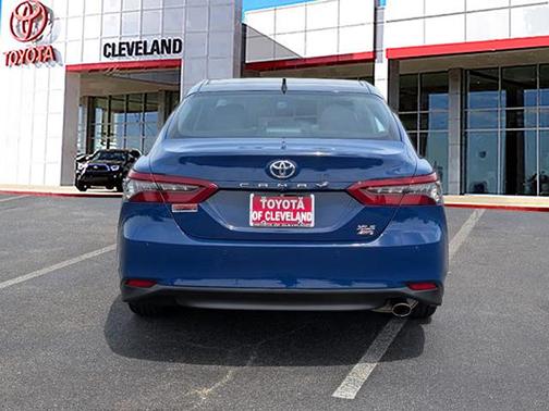 2023 Toyota Camry XLE