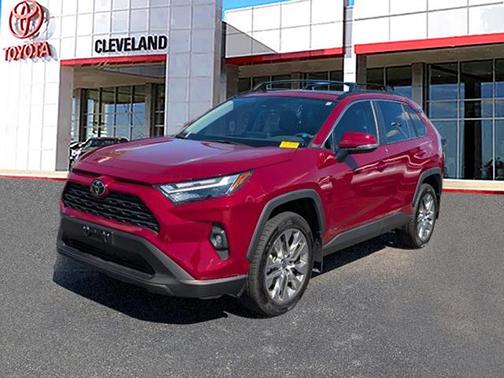 2023 Toyota RAV4 XLE Premium