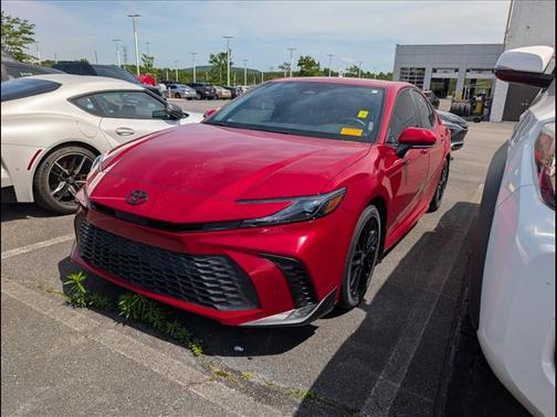 Supersonic Red 2025 Toyota Camry SE