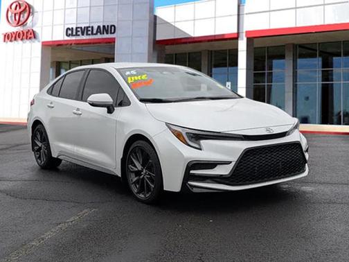 2025 Toyota Corolla SE