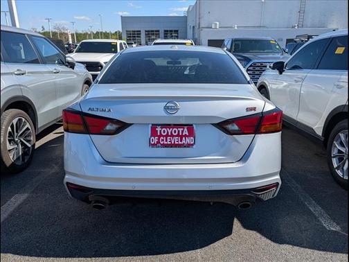 2024 Nissan Altima SR FWD