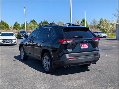 2023 Toyota RAV4 Hybrid XLE