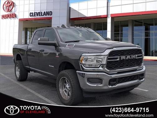 Granite Crystal Metallic Clearcoat 2022 RAM 2500 Tradesman Crew Cab 4x4 6'4' Box