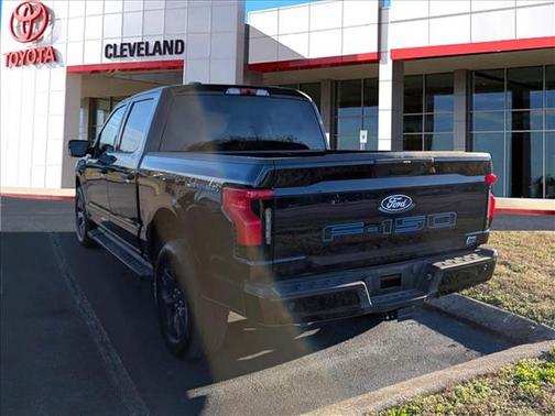 2024 Ford F-150 Lightning XLT