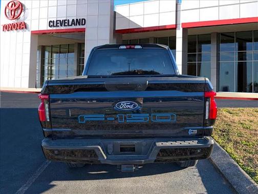 2024 Ford F-150 Lightning XLT