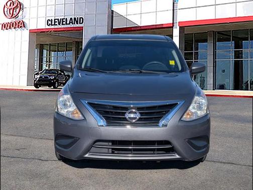 2019 Nissan Versa 1.6 S+