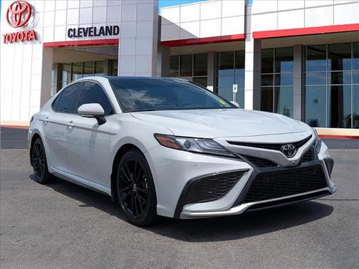 Ice Edge 2022 Toyota Camry XSE