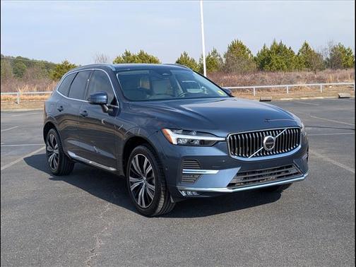 2022 Volvo XC60 B5 Inscription